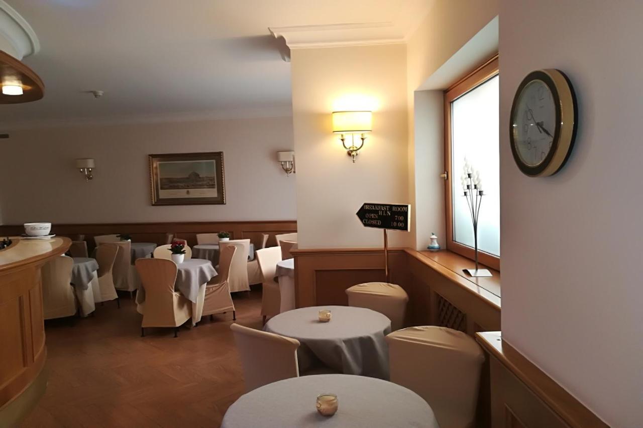 Hotel Leopardi